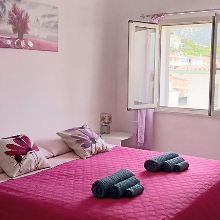 Casa Rosa Apartman Cala Gonone Kültér fotó