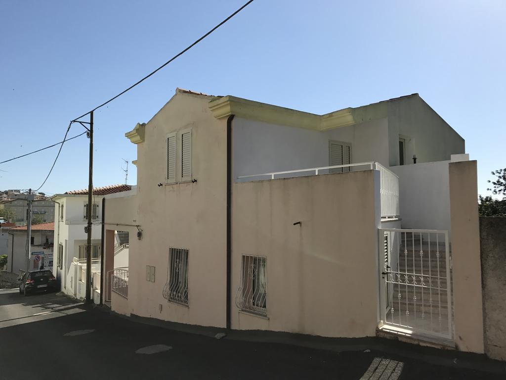 Casa Rosa Apartman Cala Gonone Kültér fotó